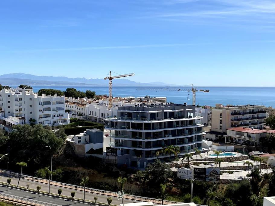 شقة Duquesa, Vistas Panoramicas Al Mar توريمولينوس المظهر الخارجي الصورة